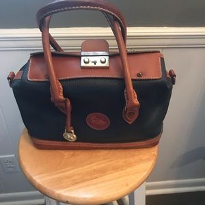 Old Dooney purse- very good condition!